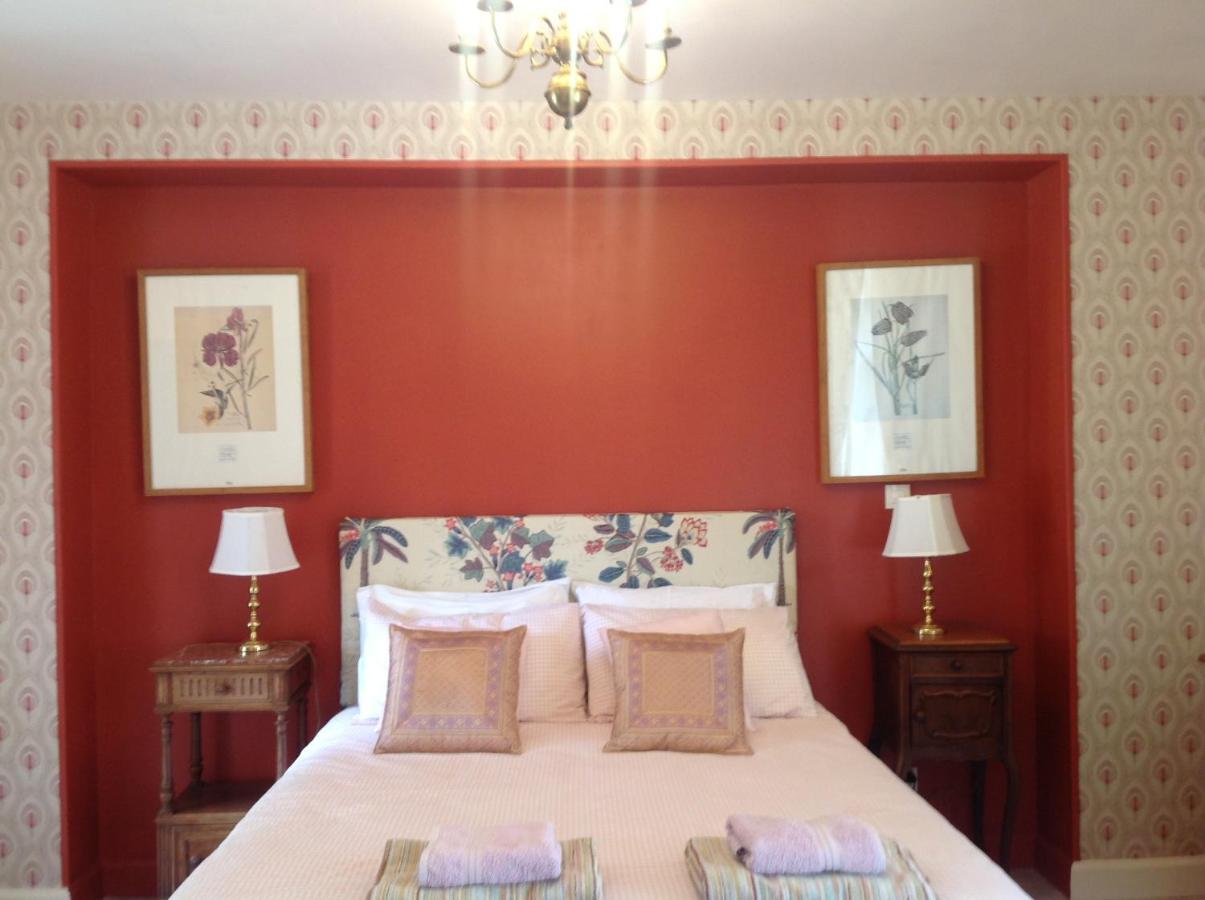 Hostal La Grange Terrou Saint-Germain-de-Confolens Exterior foto